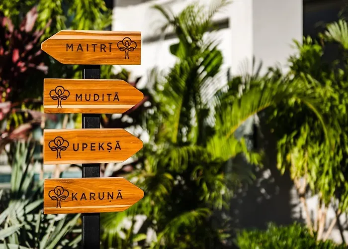 Mvillas Luxury With Club Access & Sauna 4*