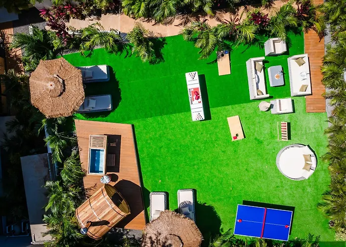 Hotel Mvillas Luxury With Club Access & Sauna 4*