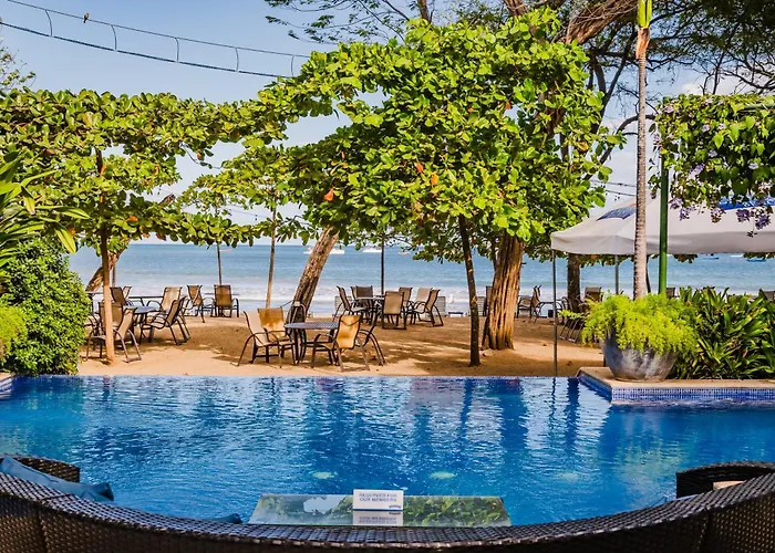 Hotel Mvillas Luxury With Club Access & Sauna