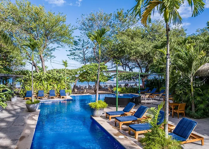 Mvillas Luxury With Club Access & Sauna 4*